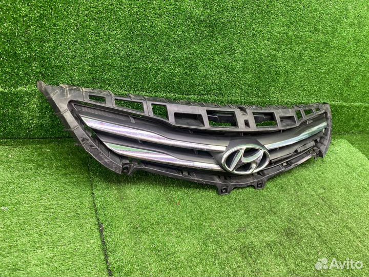 Решетка радиатора Hyundai Solaris рестайлинг 5586