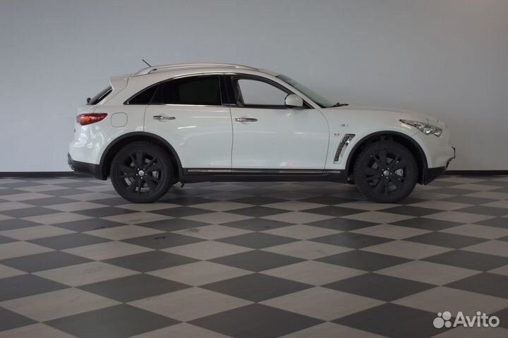 Infiniti QX70 3.7 AT, 2013, 137 000 км