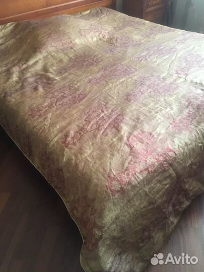 Покрывало на двуспальную кровать