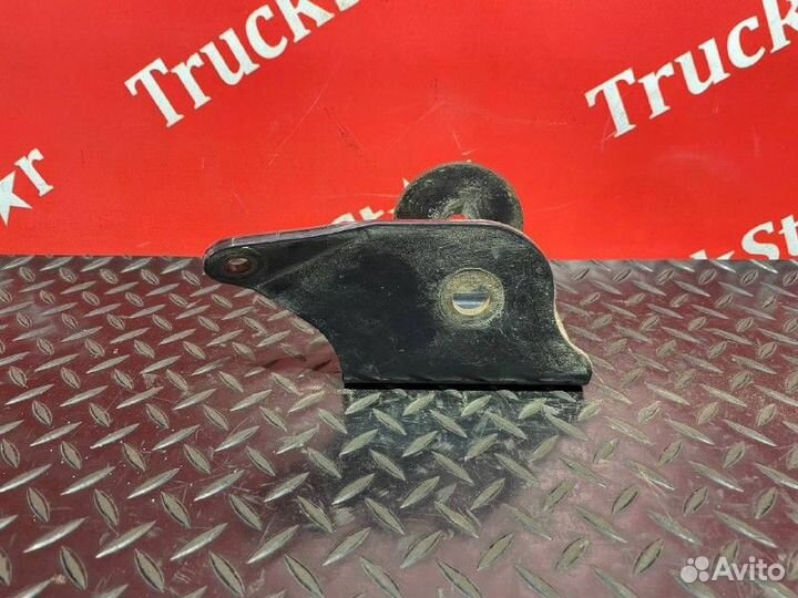 Кронштейн торсиона кабины левый