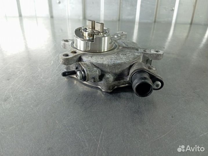 Насос вакуумный Mercedes C-Class W204 M276 3.5 I