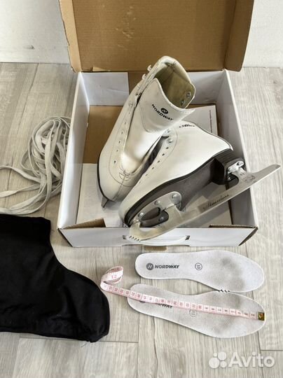 Коньки фигурные