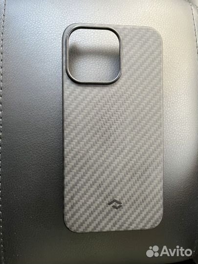 Чехол pitaka на iPhone 13 Pro