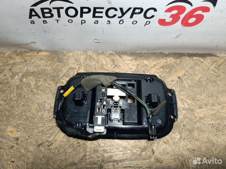 Плафон освещения салона задний Хендай IX 35