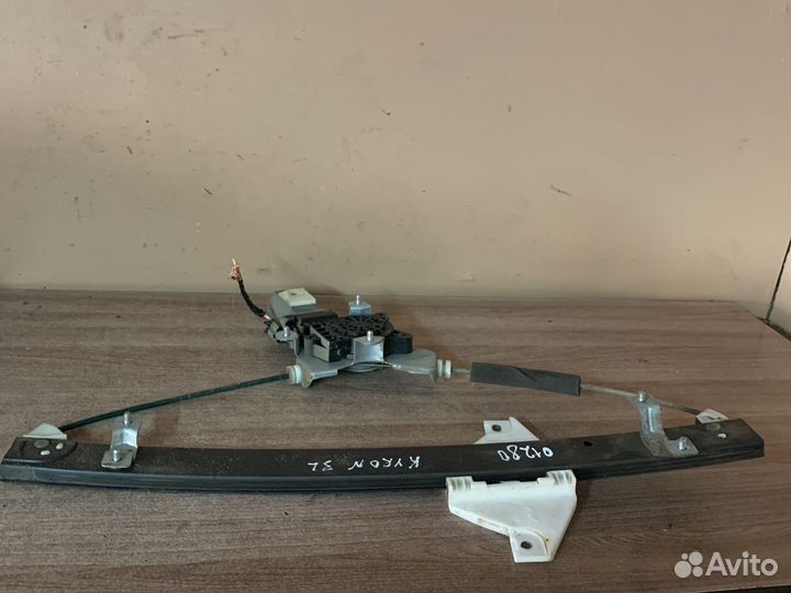 Стеклоподъемник электрический задний Kyron