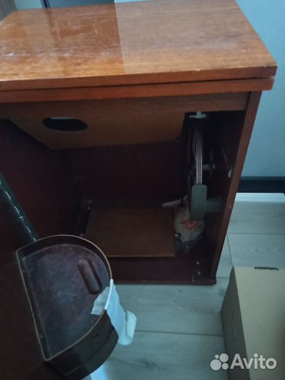 Швейная машина Чайка 3