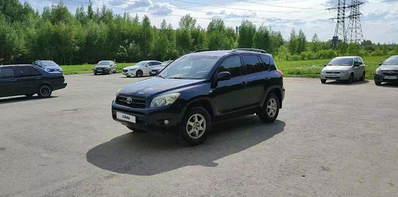 Toyota RAV4: фото владельца