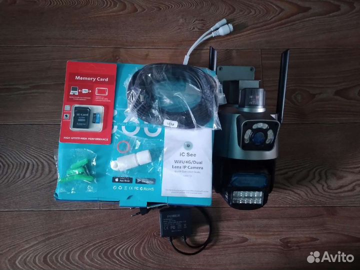 Беспроводная поворотная wifi камера с двумя экрано