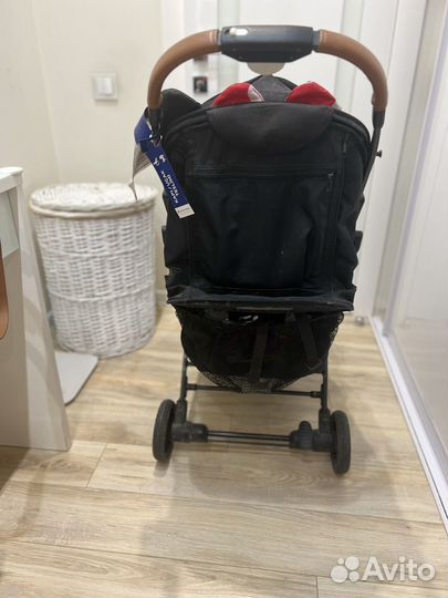 Прогулочная коляска yoya