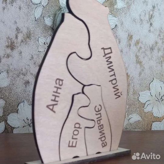 Статуэтки деревянные 