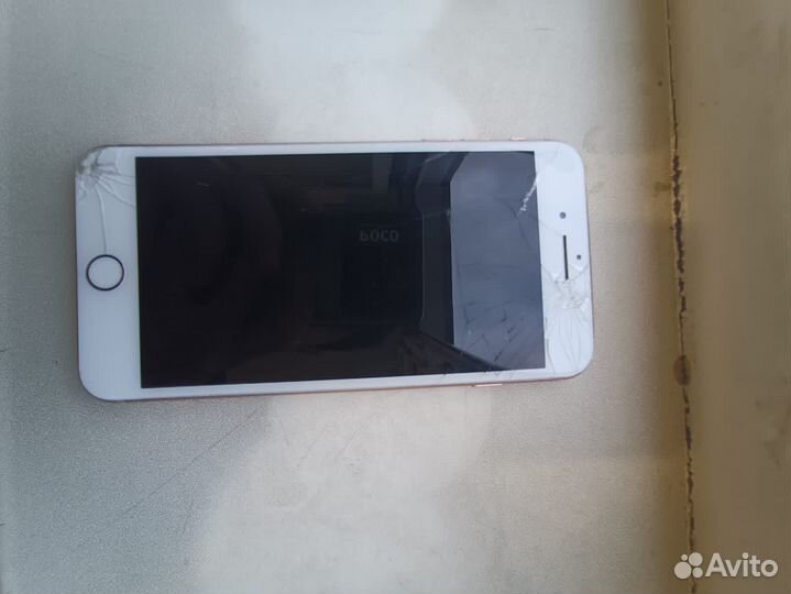 Телефон iPhone 8 plus