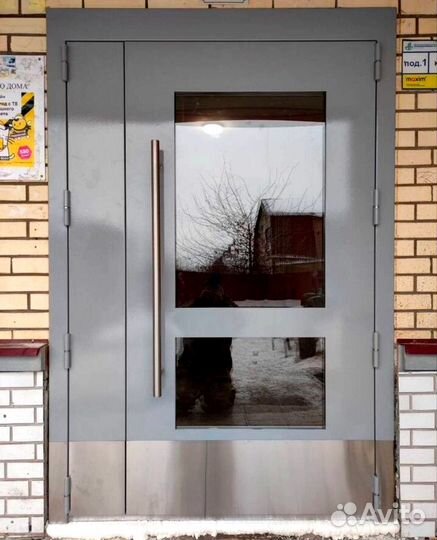 Входная дверь для дома