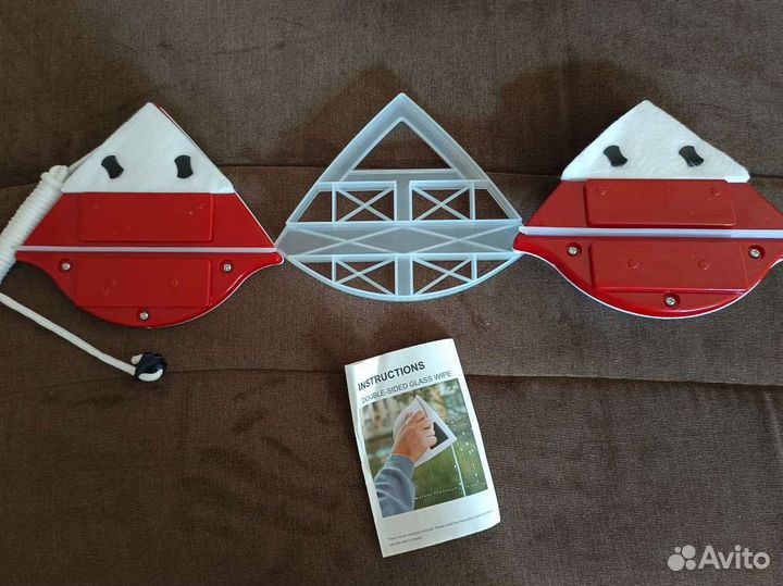 Магнитная щётка для мытья окон