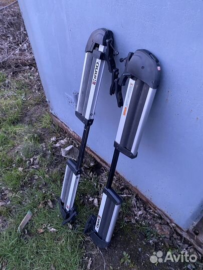 Крепление для перевозки лыж