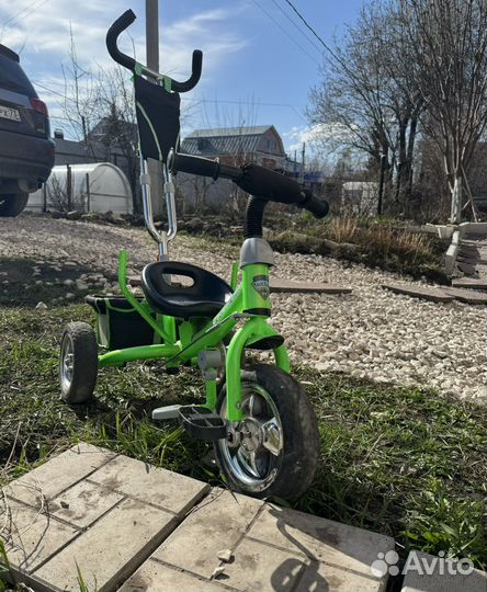 Детский трехколесный велосипед бу