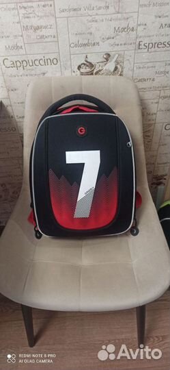 Рюкзак школьный для мальчика grizzly