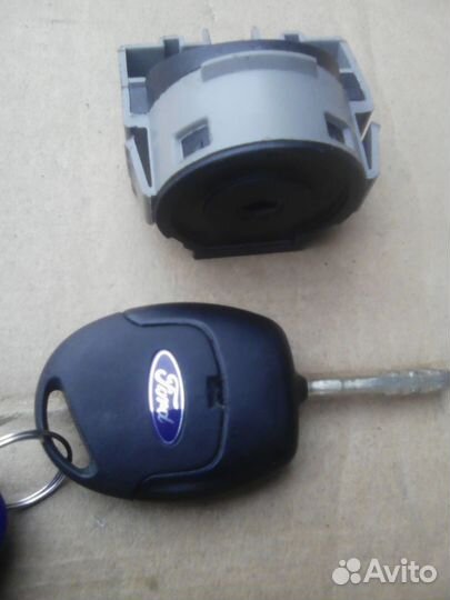 Контактная группа замка зажигания для Форд Фокус 2