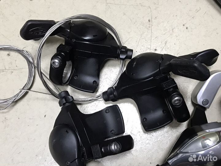 Манетки /шифтеры Shimano Deore 3x9 (оригиналы)