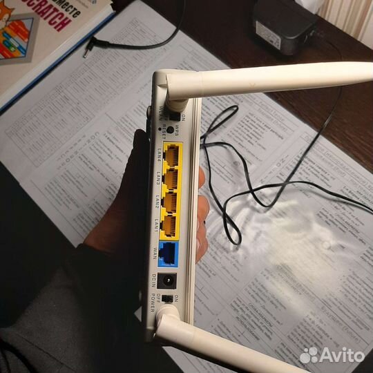 Роутер Zixel Kinetic Giga