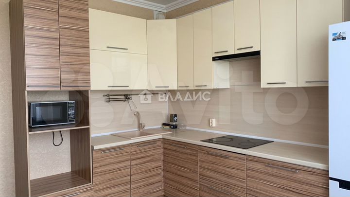 2-к. квартира, 73,8 м², 7/9 эт.