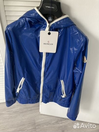 Ветровка Moncler