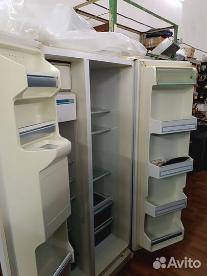 Холодильник и морозильник