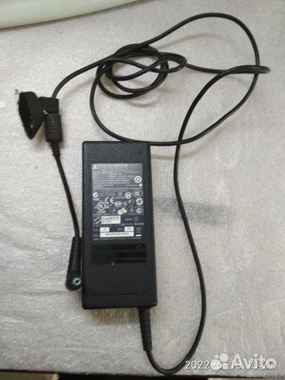 Блок питания для ноутбука hp/acer/sony (разные)