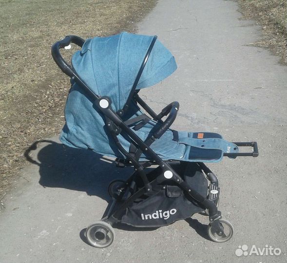 Прогулочная коляска indigo