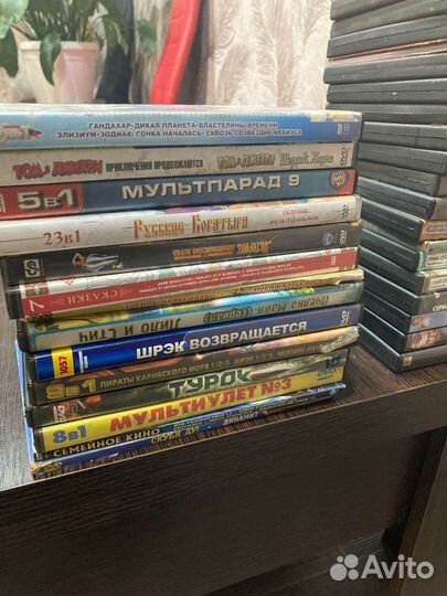 Продам DVD диски и игровые диски
