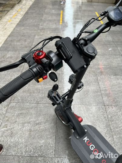 Легендарный Kugoo G-Buster