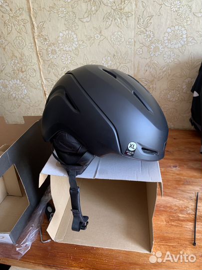 Шлем Giro Neo XL