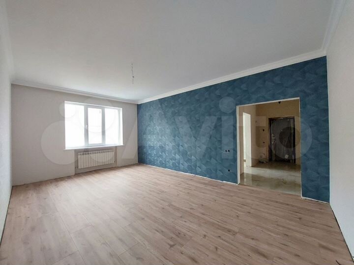 3-к. квартира, 107 м², 2/10 эт.