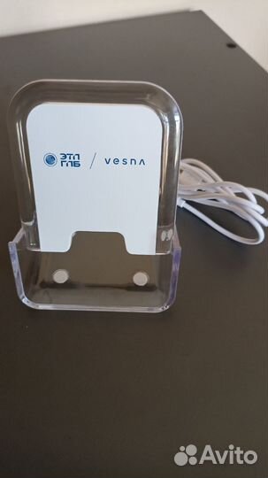 Беспроводное зарядное устройство подставка