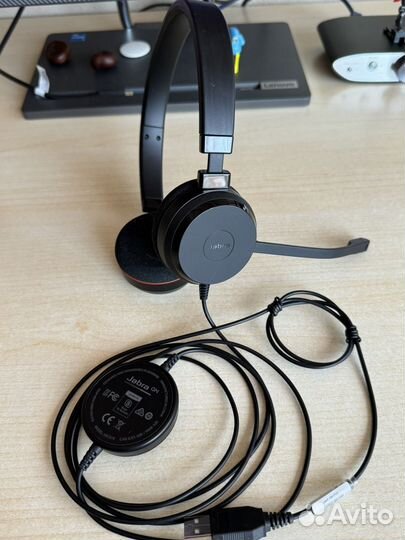 Гарнитура Jabra