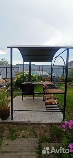 Беседка с мангалом