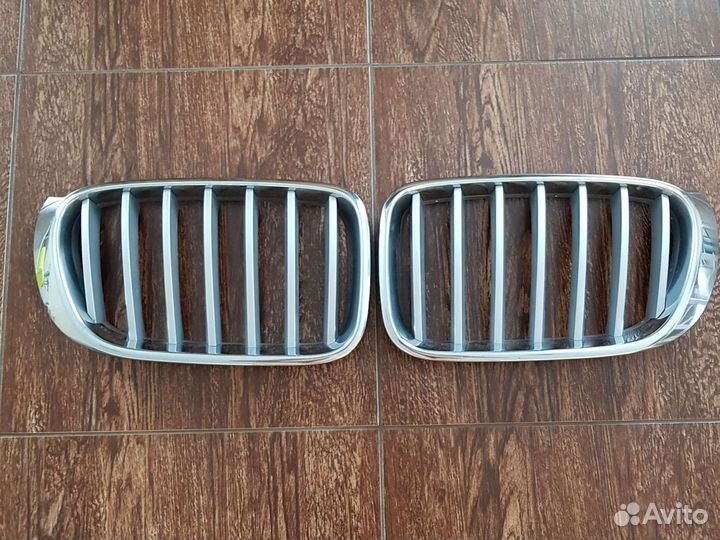 Решетка радиатора BMW X-3,F25(рейсталинг) X-4 F-26