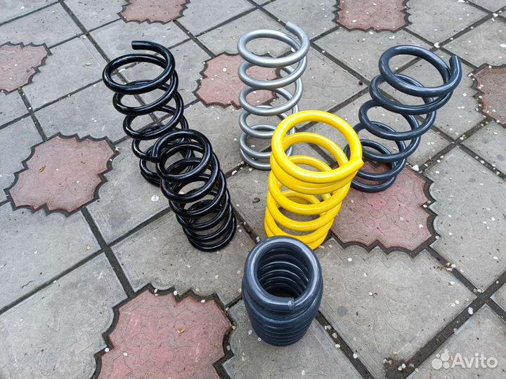 Пружины Mitsubishi Pajero 2, 3, 4 OBK (Новые)