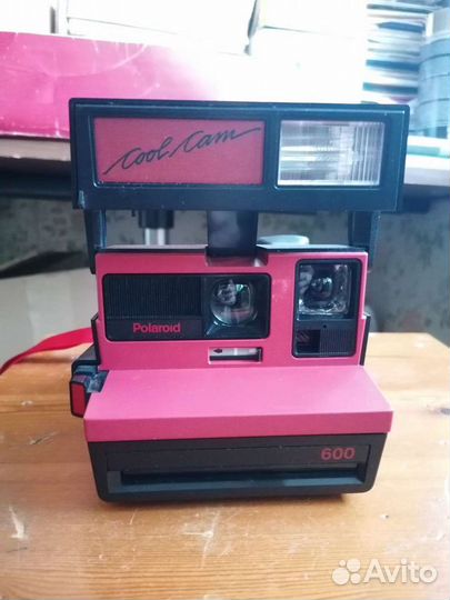 Фотоаппарат polaroid 600