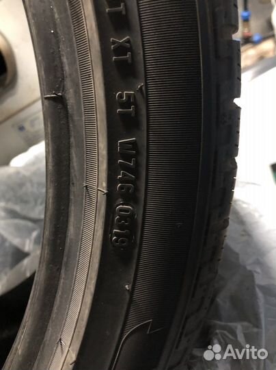 Pirelli Scorpion 305/35 R21 109V