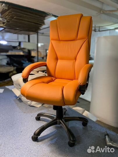 Компьютерное кресло