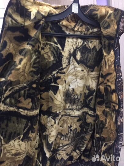Куртка камуфляж демисезонная на флисе. Новая