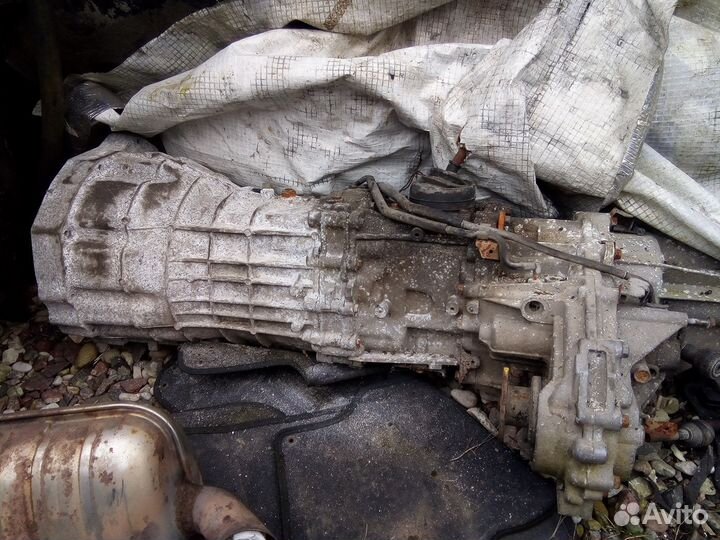 Продам механическую коробку с раздаткой от нисан н