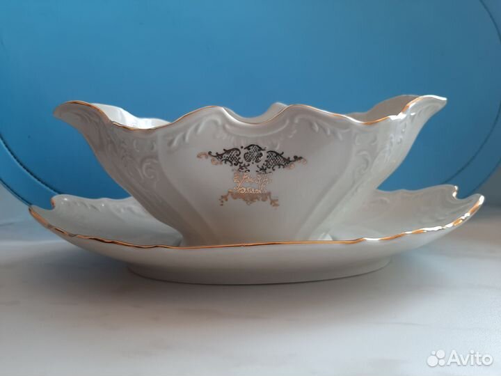 Соусник фарфоровый