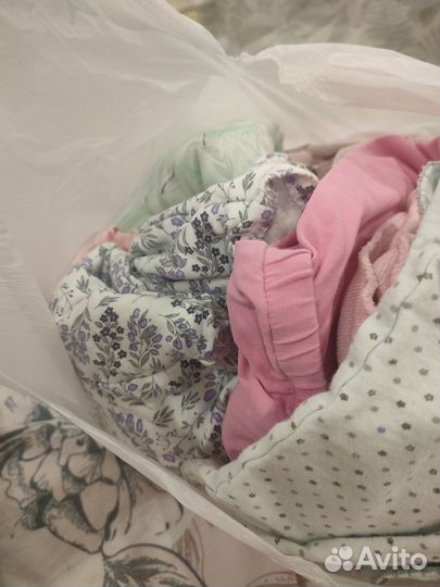 Детские вещи и книжки