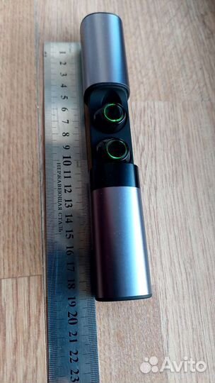 Беспроводные наушники новые