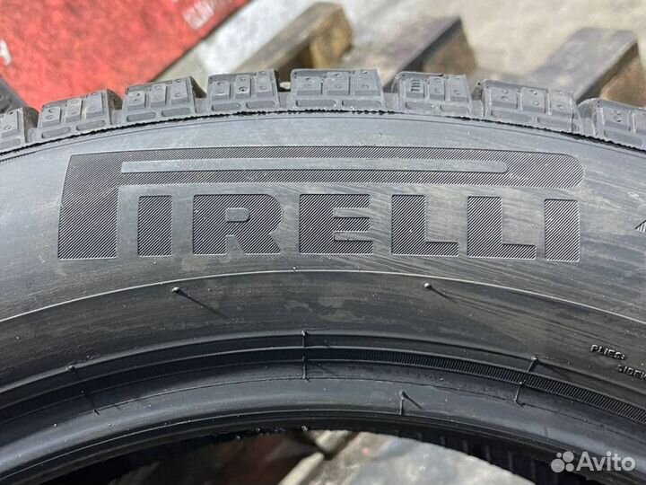 Pirelli Ice Zero 235/55 R19