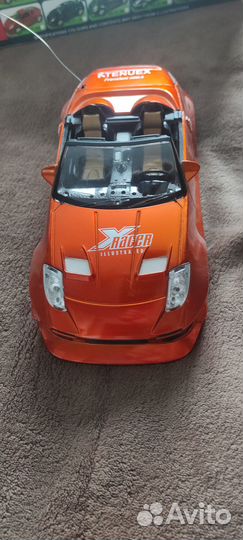 Радиоуправляемая машинка