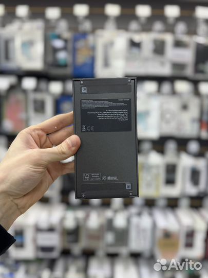 Samsung Galaxy S25, 12/128 ГБ