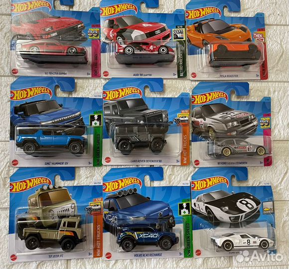 Hot wheels модели разных лет