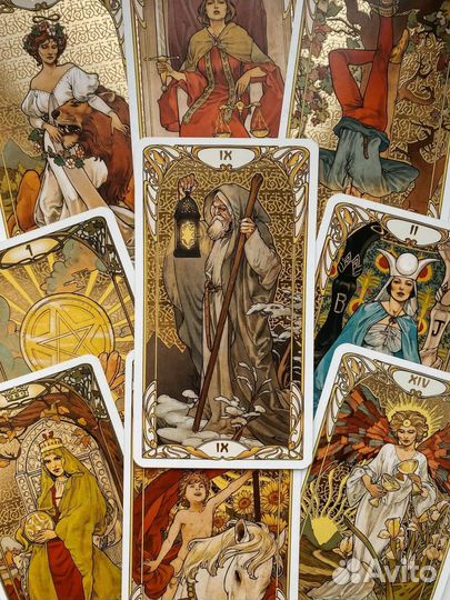 Гадание на картах таро, таролог